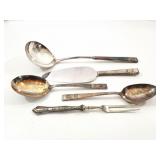 FLATWARE SET