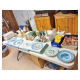 GOEBEL HUMMEL - LARGE COLLECTION WITH PLATES AND