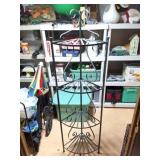 METAL - CORNER RACK