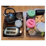 KITCHEN APPLIANCES AND OTHER KITCHEN ITEMS