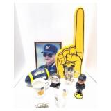 MICHIGAN WOLVERINES AND BO SCHEMBECHKER- VINTAGE