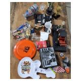 COLLECTION- TED- HOOTERS- MOVIE ADVERTISING AND