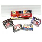 DETROIT RED WINGS- VEHICHLES- ALL IN ORIGINAL