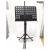 MICROPHONE AND JAMSTANDS MUSIC STAND