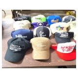 24- ASSORTMENT OF VINTAGE HATS