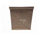 QUAKER BISCUIT WORKS- VINTAGE- METAL BOX