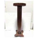 VINTAGE WOODEN PLANT STAND