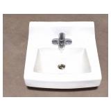 PORCELAIN WALL MOUNT SINK