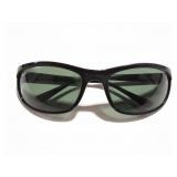 RAY BAN SUN GLASSES AND CASE