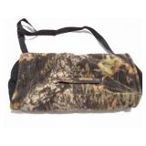 GAME WINNER- FLEECE HAND POUCH