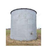 METAL GRAIN BIN