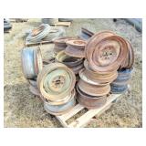 PALLET OF OF VINTAGE RIMS