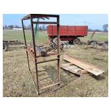 UPRIGHT STEEL RACK AND HEAVY STEEL PIECES