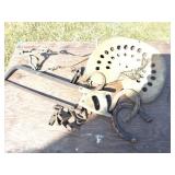 TRACTIR - IMPLEMENT SEAT- HORSESHOES - SA AND