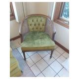 ANTIQUE CHAIR