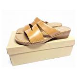 NATURALIZER- ROPER CAMELOT LEA- SIZE 8M- NEW IN
