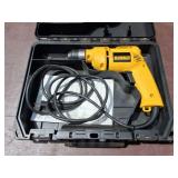 DEWALT DW106- 3/8' ELECRRIC DRILL WITH DEWALT