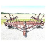 INTERNATIONAL 45 VIBRA SHANK- CULTIVATOR- WITH