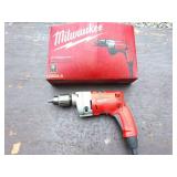 MILWAUKEE- 1/2" MAGNUM DRILL- - HOLESHOOTER- WITH