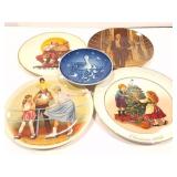 5 COLLECTOR PLATES WITH BOXES