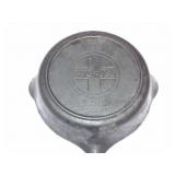 GRISWOLD # 5- CAST IRON SKILLET