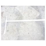PITTSBURGH 4 FOOT T SQUARE