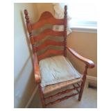 VINTAGE REED BOTTOM CHAIR WITH CUSHION