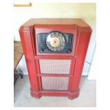 CROSLEY- AMERICAN- VINTAGE RADIO