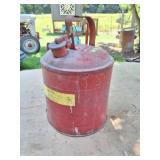 RED METAL GAS SAFTEY CAN