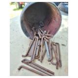 L BOLTS AND BUCKET