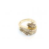 LADIES RING DIAMOND, 10K GOLD 5.4G