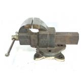 N STAR - VINTAGE BENCH VISE- NO140- VERY NICE
