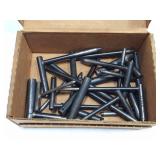 Assorted L-pins and T-pins