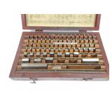 BLOCK GAUGES- PARTIAL- IN WOODEN CASE