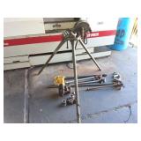 RIGID PIPE THREADER AND DIES- WILLIAMS STAND -