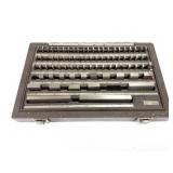 GAUGE BLOCKS I. WOODEN BOX- HINGES ARE OFF