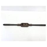 Straight tap wrench