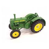 ERTL- JOHN DEER DIE CAST TOY TRACTOR-2118