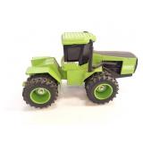 STEIGER- PANTHER CP-1400- DIE CAST TOY TRACTOR