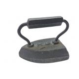 IXL 6- VINTAGE CAST IRON IRON
