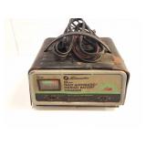 SCHUMACHER 10 AMP - FULLY AUTOMATIC  / MANUAL