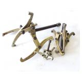 3- HEAVY DUTY GEAR - BEARING PULLERS