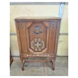 KENNEDY ANTIQUE RADIO