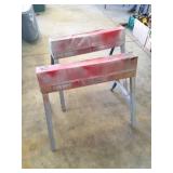 METAL SAW HORSES