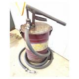 VINTAGE PUMP GREASER
