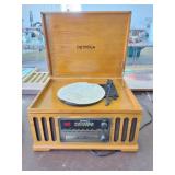 DETROLA RECORD PLAYER/ RADIO /CD