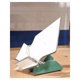 ROTATING ELECTRIC STAND