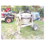 CEMENT MIXER- HONDA GX 160 ENGINE- - ON WHEELS