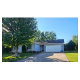 A Lewisburg Home in a Desirable Neighborhood