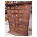 Country Store & Collectibles Auction! Country Store & Collectibles Auction!